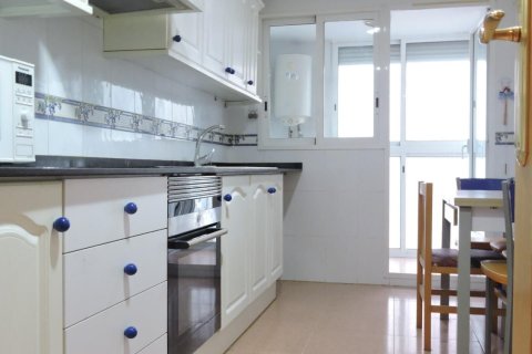 Huoneisto myytävänä Valencia, Espanja, 2 makuuhuonetta, 74 m2 No. 149546 - kuva 2