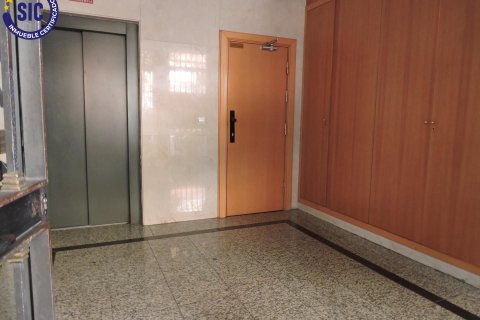 Huoneisto myytävänä Valencia, Espanja, 2 makuuhuonetta, 74 m2 No. 149546 - kuva 20