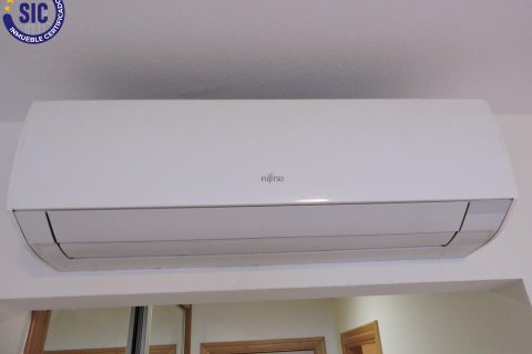 Huoneisto myytävänä Valencia, Espanja, 2 makuuhuonetta, 74 m2 No. 149546 - kuva 17