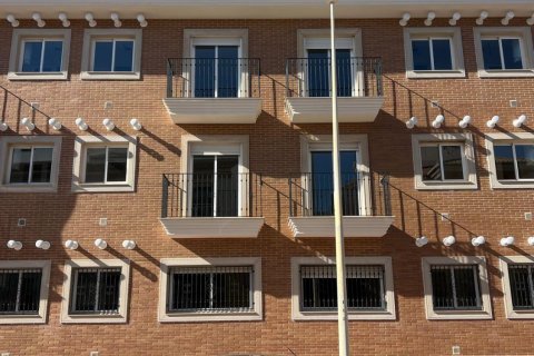 Huoneisto myytävänä Pucol, Valencia, Espanja, 1 makuuhuone, 93 m2 No. 109369 - kuva 7