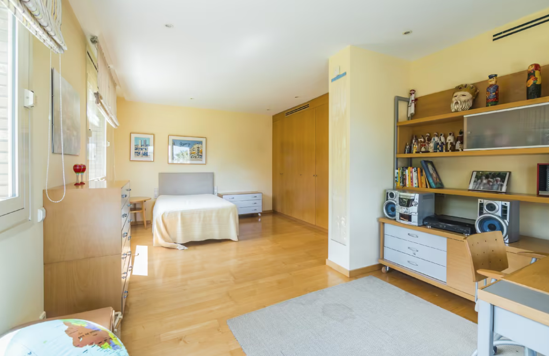 Apartamento en Eixample, Barcelona, España 2 dormitorios, 117 m2 No. 133500