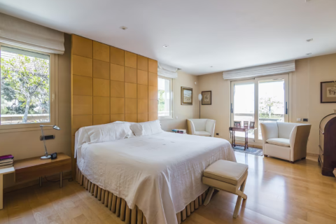 Villa à vendre Barcelona, Espagne, 6 chambres, 686 m2 No. 133500 - photo 18
