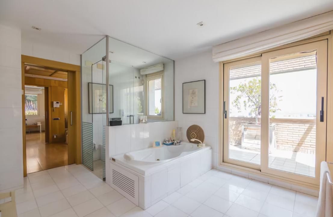 Apartamento en Eixample, Barcelona, España 2 dormitorios, 117 m2 No. 133500