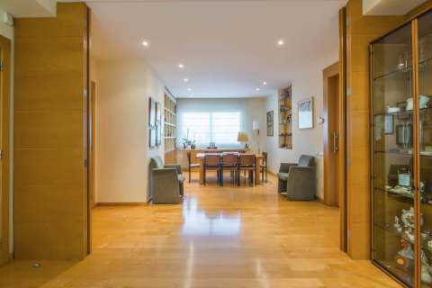Villa à vendre Barcelona, Espagne, 6 chambres, 686 m2 No. 133500 - photo 28