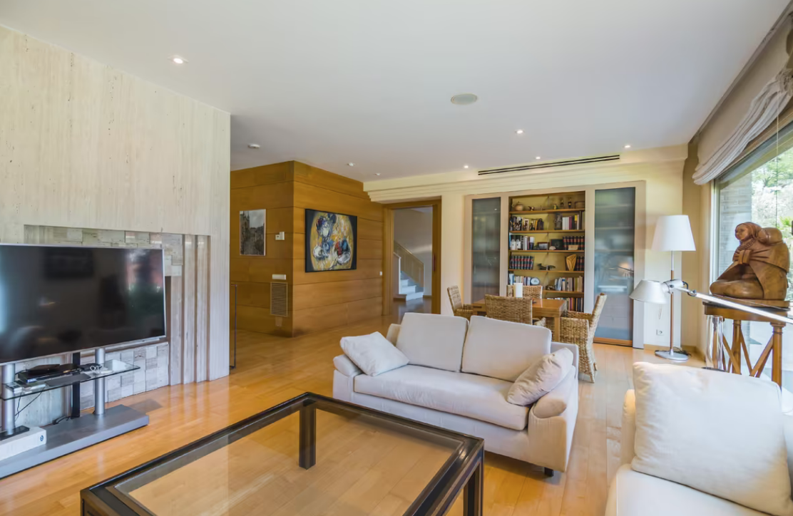 Apartamento en Eixample, Barcelona, España 2 dormitorios, 117 m2 No. 133500