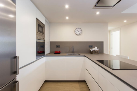 Apartment for sale Barcelona, Spain 3 bedrooms, 133 sq.m. No. 133497 - photo 7