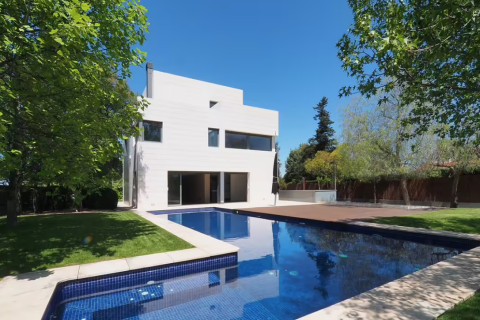 Villa à vendre Barcelona, Espagne, 6 chambres, 512 m2 No. 133499 - photo 1
