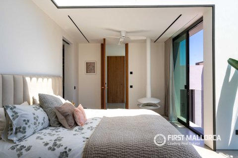 Villa for sale in Nova Santa Ponsa, Mallorca, Spain 5 bedrooms, 421 sq.m. No. 168649 - photo 30