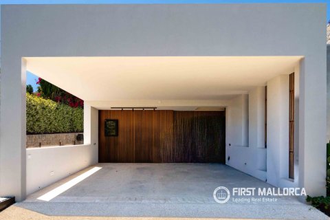 Villa for sale in Nova Santa Ponsa, Mallorca, Spain 5 bedrooms, 421 sq.m. No. 168649 - photo 11