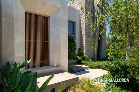 Villa for sale in Nova Santa Ponsa, Mallorca, Spain 5 bedrooms, 421 sq.m. No. 168649 - photo 10