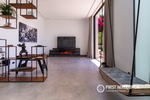 Villa for sale in Nova Santa Ponsa, Mallorca, Spain 5 bedrooms, 421 sq.m. No. 168649 - photo 15