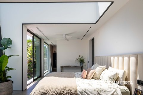 Villa for sale in Nova Santa Ponsa, Mallorca, Spain 5 bedrooms, 421 sq.m. No. 168649 - photo 29