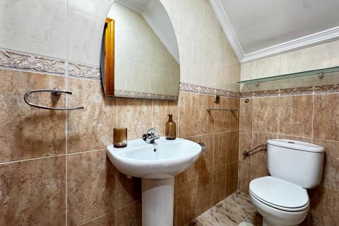 Dom w Alicante, Hiszpania 2 sypialnie, 97 mkw. nr 146286 – zdjęcie 27