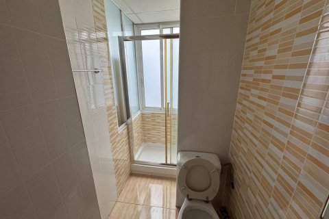 Apartment for rent in Alicante, Spain 2 bedrooms, 80 sq.m. No. 146283 - photo 18