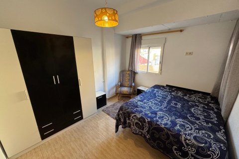 Apartment for rent in Alicante, Spain 2 bedrooms, 80 sq.m. No. 146283 - photo 3