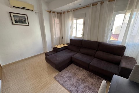 Apartment for rent in Alicante, Spain 2 bedrooms, 80 sq.m. No. 146283 - photo 10