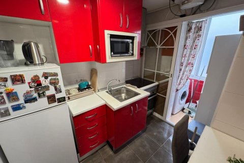 Apartment for rent in Alicante, Spain 2 bedrooms, 80 sq.m. No. 146283 - photo 14