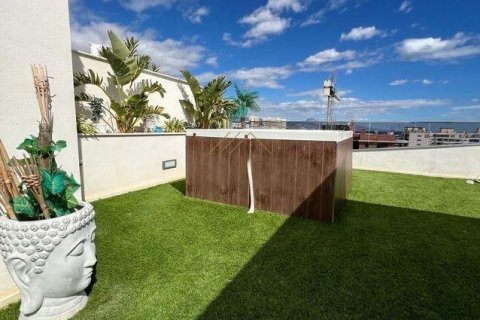 Penthouse w Alicante, Hiszpania 3 sypialnie, 130 mkw. nr 146284 – zdjęcie 26