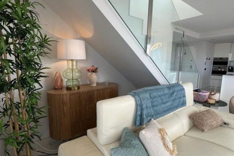 Penthouse w Alicante, Hiszpania 3 sypialnie, 130 mkw. nr 146284 – zdjęcie 12