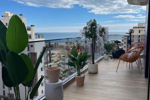 Penthouse w Alicante, Hiszpania 3 sypialnie, 130 mkw. nr 146284 – zdjęcie 4