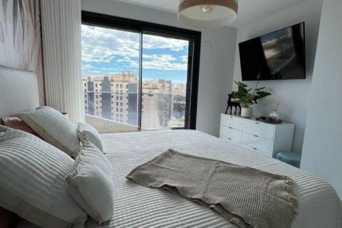 Penthouse w Alicante, Hiszpania 3 sypialnie, 130 mkw. nr 146284 – zdjęcie 20