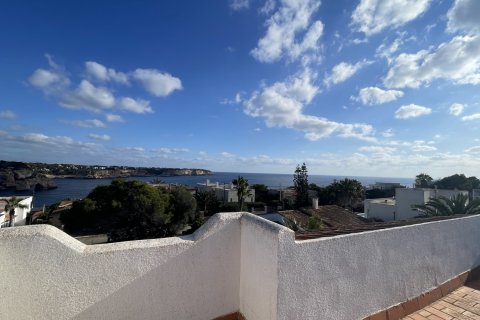 Villa à vendre Cala Llombards, Mallorca, Espagne, 4 chambres, 235 m2 No. 111762 - photo 1