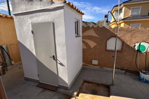 Huvila myytävänä Cox, Alicante, Espanja, 4 makuuhuonetta, 210 m2 No. 189519 - kuva 9
