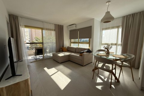 Apartamento en venta en Benidorm, Alicante, España 1 dormitorio, 50 m2 No. 189524 - foto 5