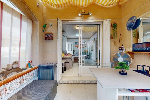 Casa adosada en venta en San Miguel de Salinas, Alicante, España 3 dormitorios, 94 m2 No. 189523 - foto 8