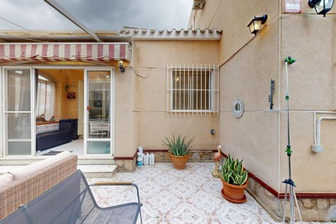 Casa adosada en venta en San Miguel de Salinas, Alicante, España 3 dormitorios, 94 m2 No. 189523 - foto 17