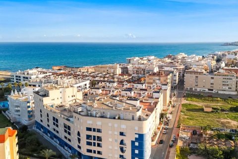 Lägenhet till salu i Torrevieja, Alicante, Spanien 2 sovrum, 53 kvm. Nr. 189522 - foto 2