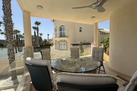 Villa à vendre à Alicante, Espagne, 3 chambres, 132 m2 No. 189518 - photo 30