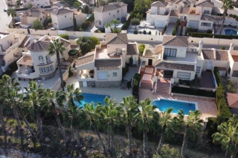 Villa à vendre à Alicante, Espagne, 3 chambres, 132 m2 No. 189518 - photo 15