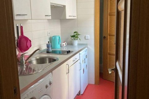 Huoneisto myytävänä Madrid, Espanja, 2 makuuhuonetta, 103 m2 No. 144311 - kuva 12