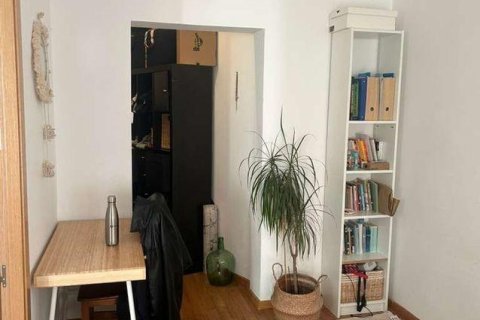 Huoneisto myytävänä Madrid, Espanja, 2 makuuhuonetta, 103 m2 No. 144311 - kuva 16