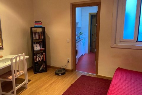 Huoneisto myytävänä Madrid, Espanja, 2 makuuhuonetta, 103 m2 No. 144311 - kuva 7