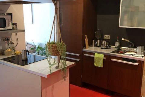 Huoneisto myytävänä Madrid, Espanja, 2 makuuhuonetta, 103 m2 No. 144311 - kuva 11