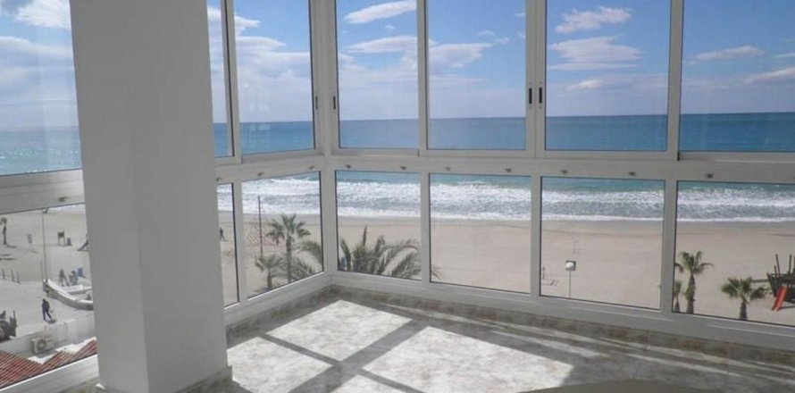 Wohnung in Calpe, Alicante, Spanien 140 m2 Nr. 144312