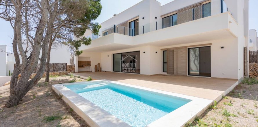 Villa Es Mercadal, Menorca, Spānijā 4 istabas, 196 m2 Nr. 144316