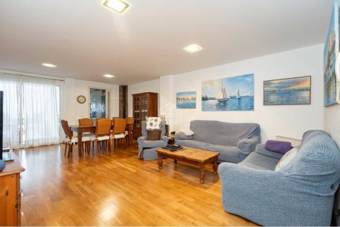 Продажа таухауса в Маон, Менорка, Испания 4 спальни, 227м2 №144315 - фото 1