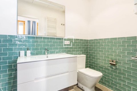 Apartment for sale in Barcelona, Spain 1 bedroom, 63 sq.m. No. 150712 - photo 12