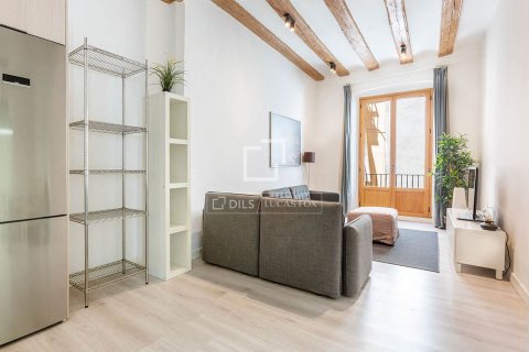 Apartment for sale in Barcelona, Spain 1 bedroom, 63 sq.m. No. 150712 - photo 2