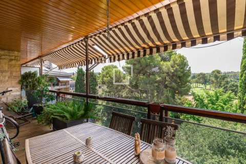 Appartamento a Sant Cugat Del Valles, Barcelona, Spagna 5 camere da letto, 251 mq. N° 150710