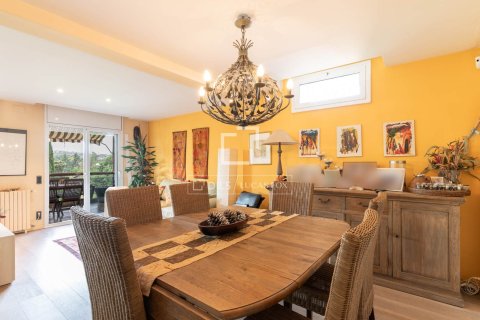 Dzīvoklis pārdošanā Sant Cugat Del Valles, Barcelona, Spānijā 5 istabas, 251 m2 Nr. 150710 - attēls 9