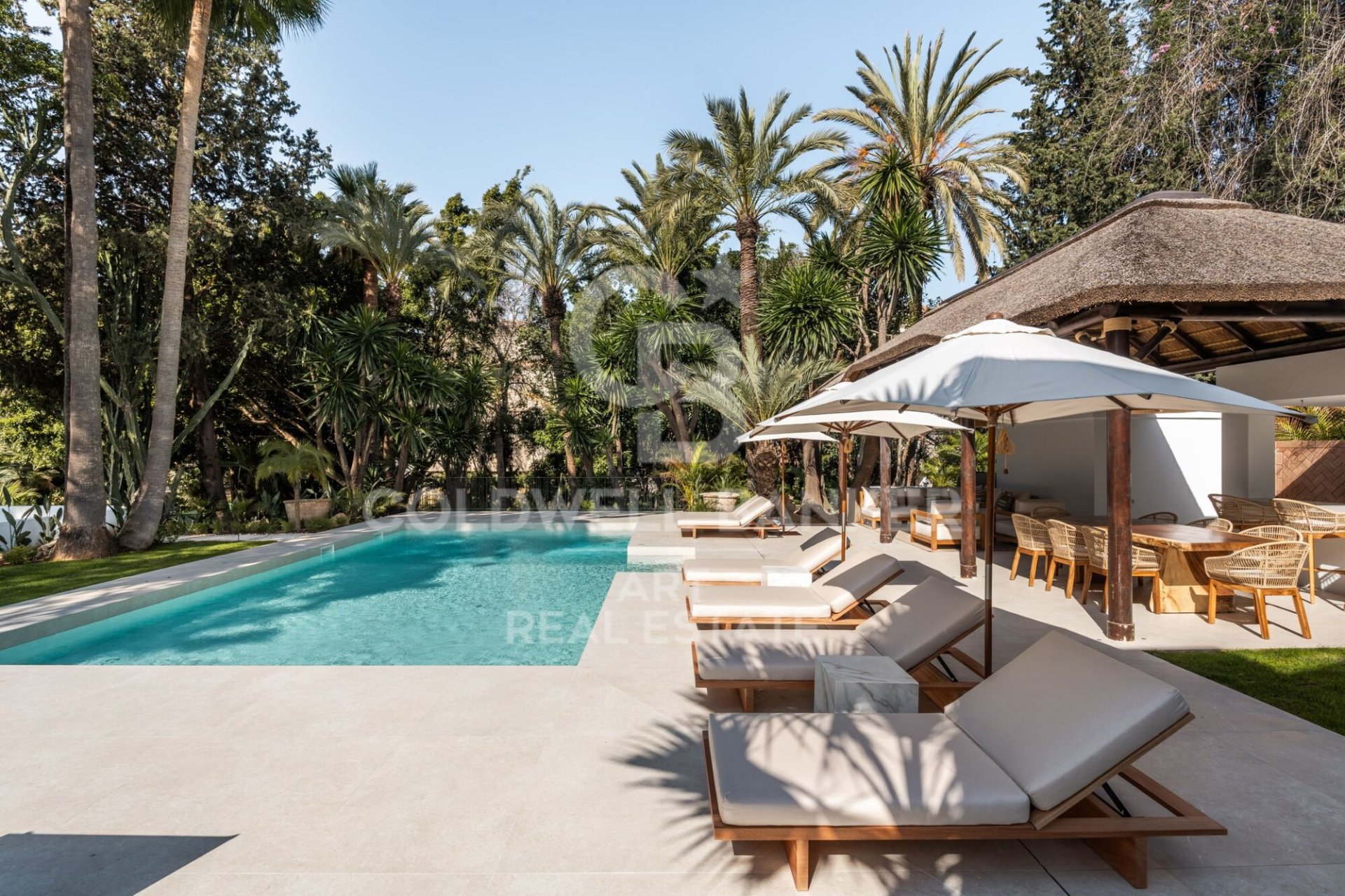 Villa a Marbella, Malaga, Spagna 5 camere da letto, 816 mq. N° 179071