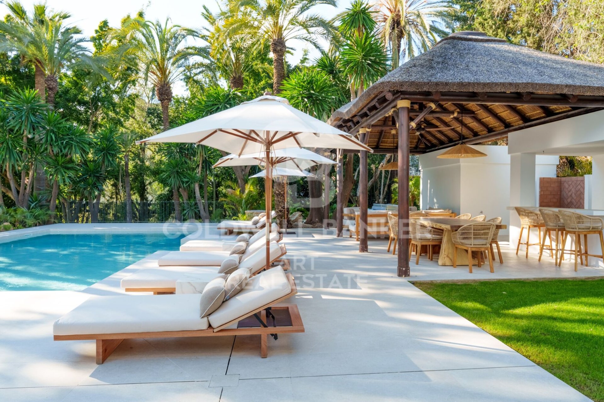 Villa a Marbella, Malaga, Spagna 5 camere da letto, 816 mq. N° 179071