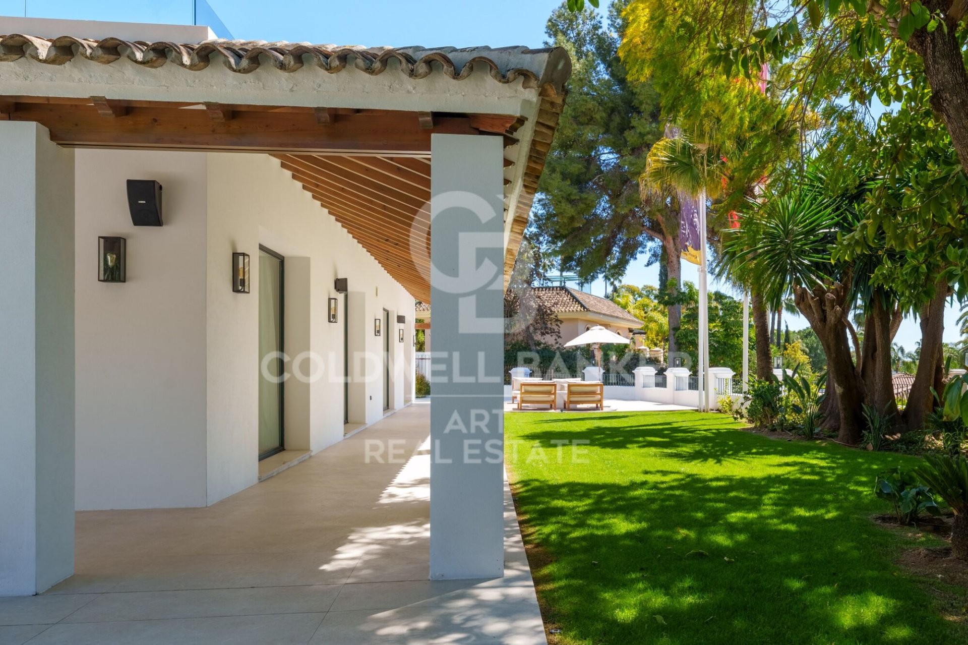 Villa a Marbella, Malaga, Spagna 5 camere da letto, 816 mq. N° 179071