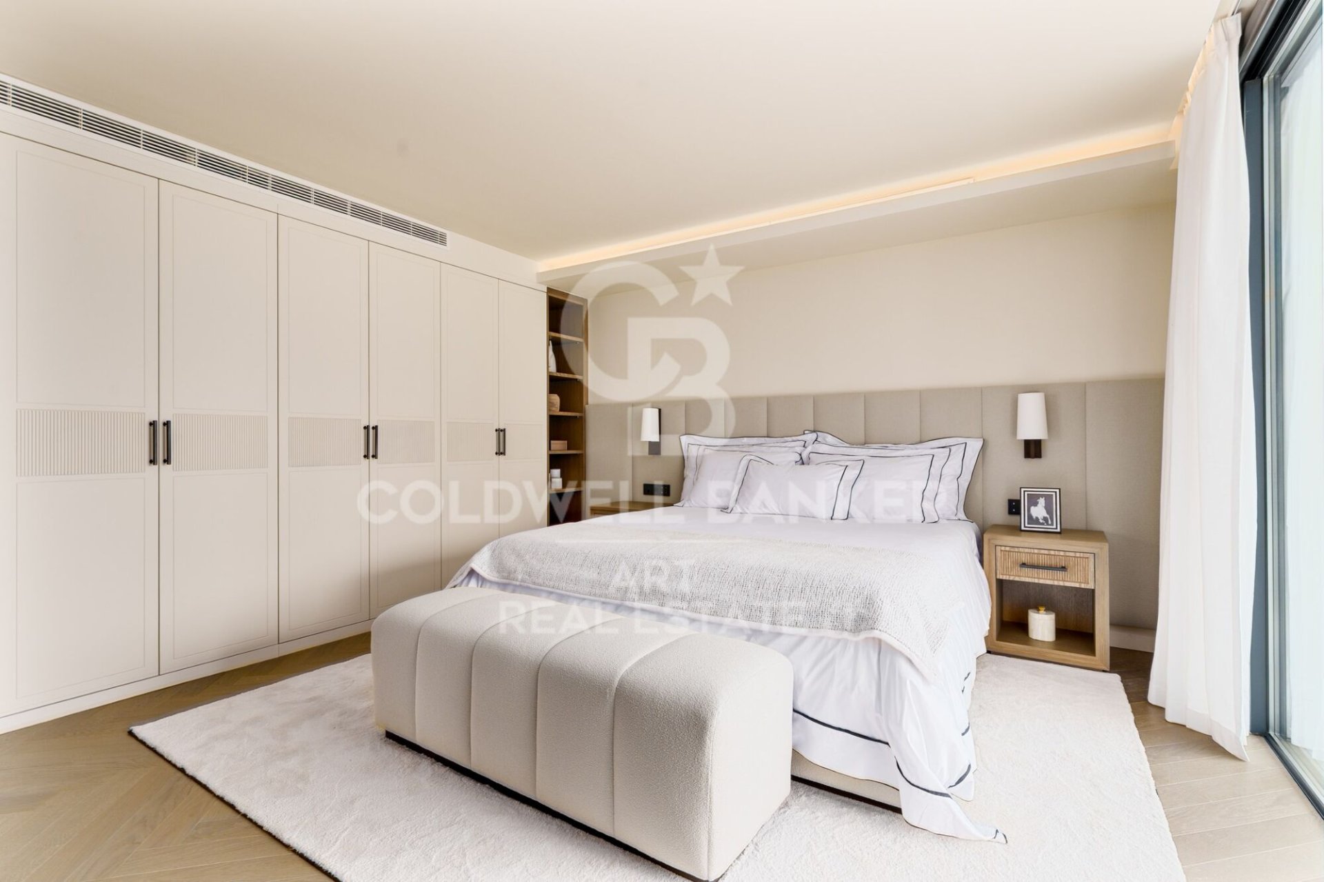 Villa a Marbella, Malaga, Spagna 5 camere da letto, 816 mq. N° 179071