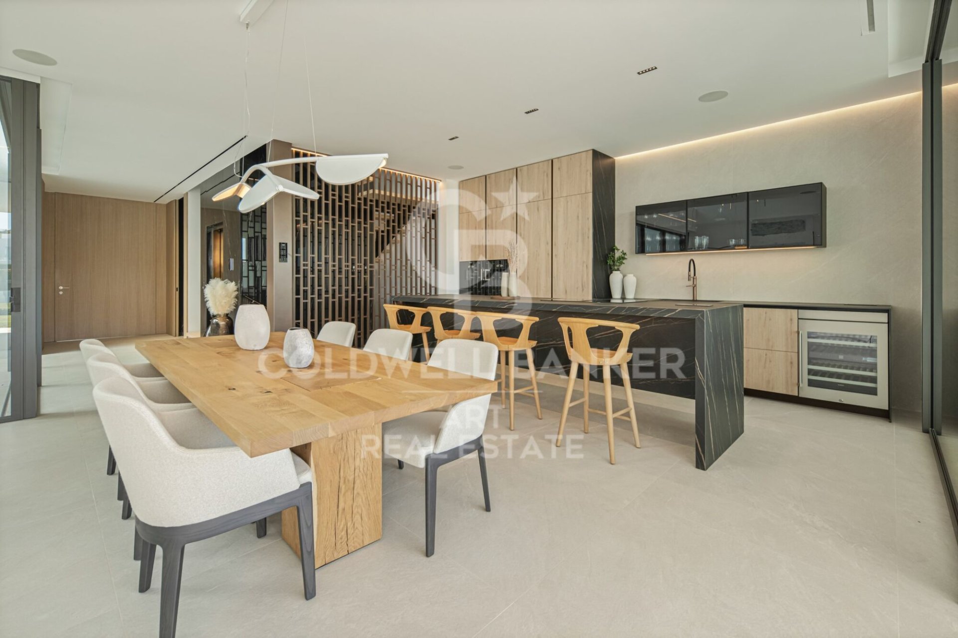 Huvila Marbella, Malaga, Espanja 3 makuuhuonetta, 373 m2 No. 179072