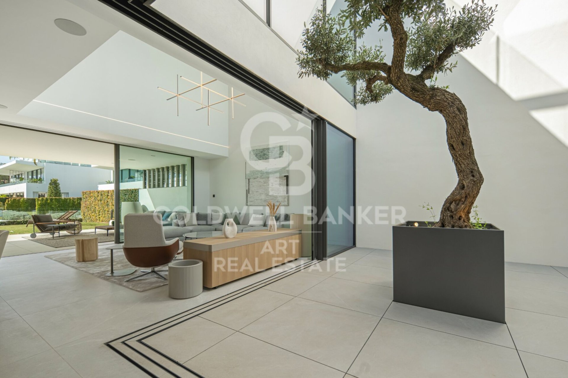 Huvila Marbella, Malaga, Espanja 3 makuuhuonetta, 373 m2 No. 179072